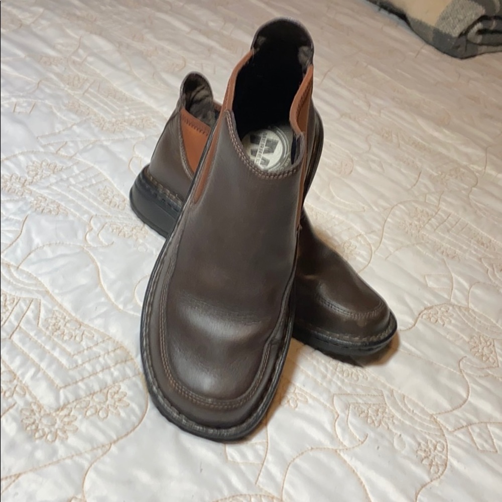 Merrell boots - Picture 2 of 6